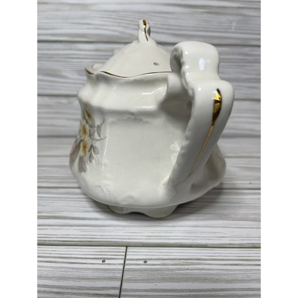 Vintage Arthur Wood (England) Floral Teapot with Gold Gilding 6102 AS IS READ! - Picture 4 of 11